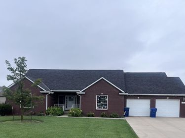 805 Fairway Court, Crete, NE 68333