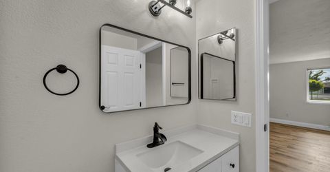 125 Virgil Drive, Spanish Springs, NV 89441 Photo