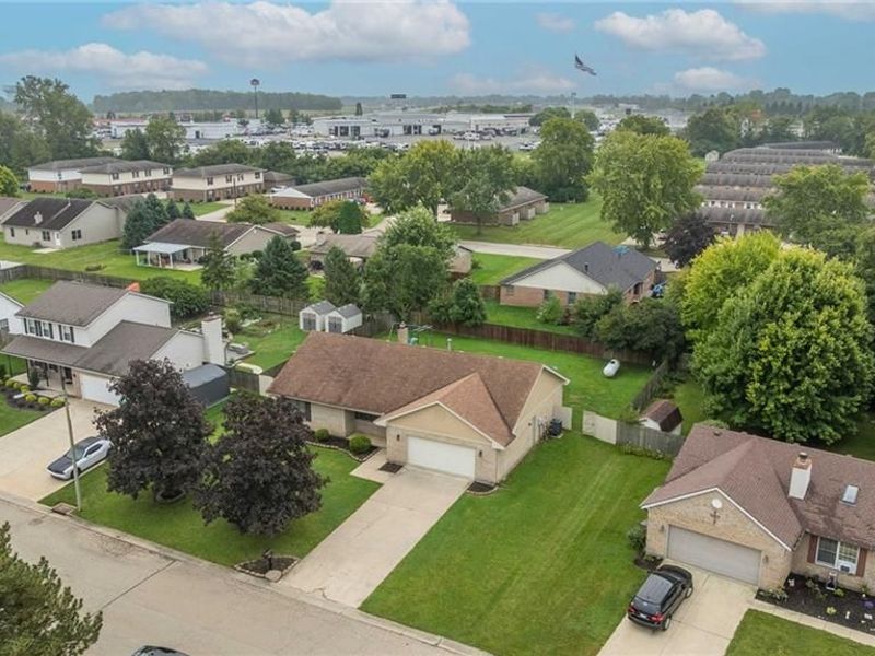 3334 Magnolia Drive, Troy, OH 45373 Photo 5