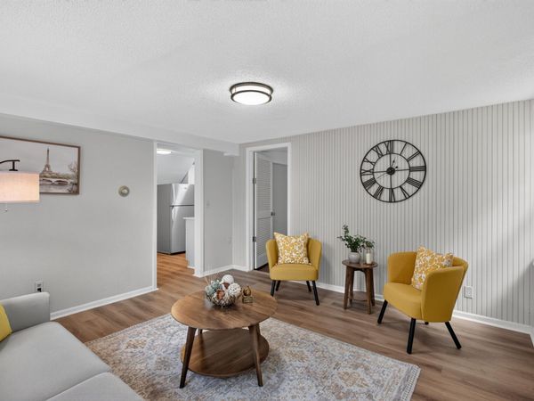 115 23rd Avenue S, South Saint Paul, MN 55075