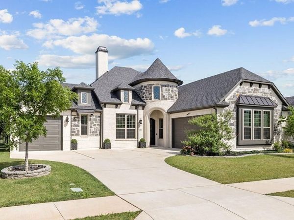 13924 E Riviera Drive , Fort Worth, TX 76028