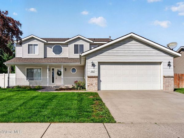 9190 N Torrey LN, Hayden, ID 83835