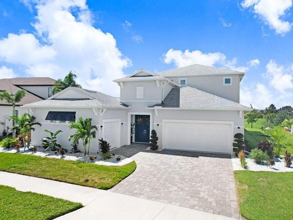 9260 SANDERS TREE LOOP , WESLEY CHAPEL, FL 33545