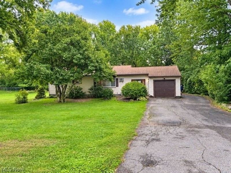 10208 Johnnycake Rdg Road, Concord Township, OH 44077 Photo 21