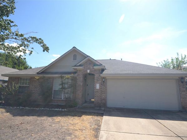 718 Meadow View DR , Leander, TX 78641