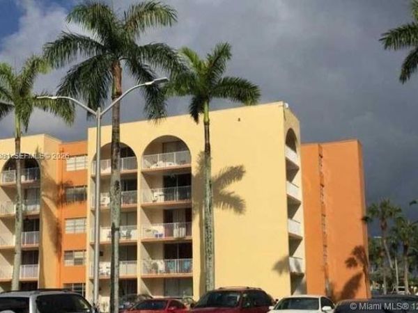 6970 NW 186th St , Unit 3-511, Hialeah, FL 33015
