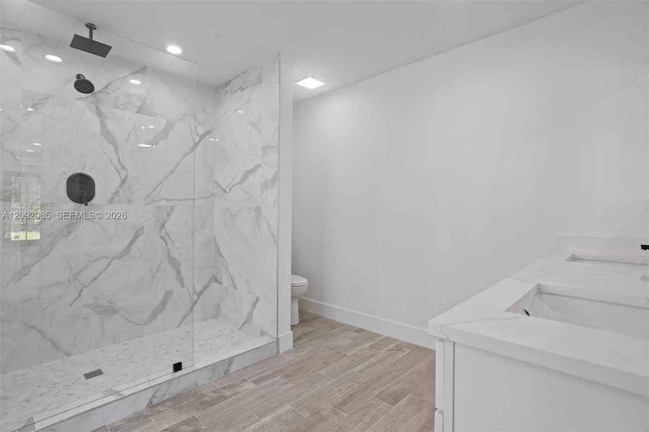 434 Aragon Ave , Coral Gables, FL 33134 Photo