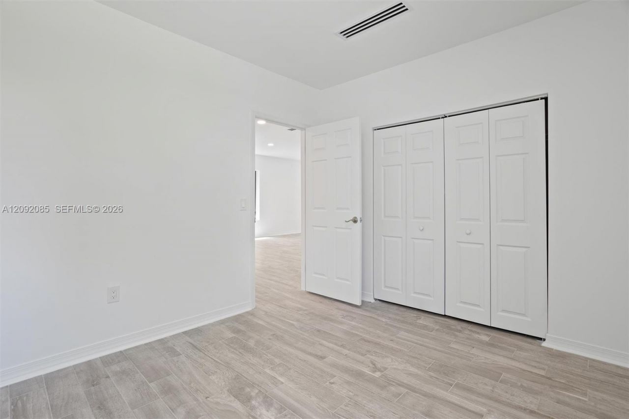 434 Aragon Ave , Coral Gables, FL 33134 Photo
