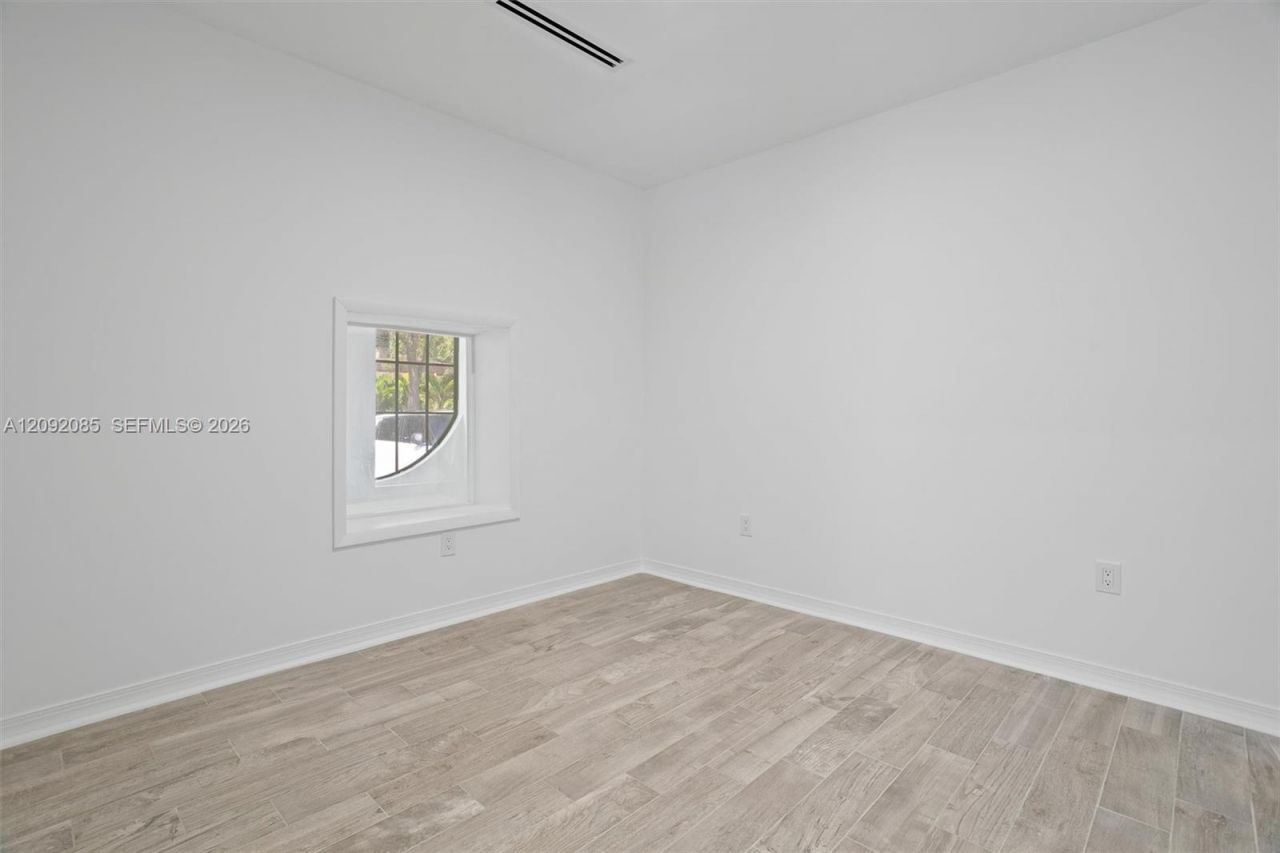 434 Aragon Ave , Coral Gables, FL 33134 Photo