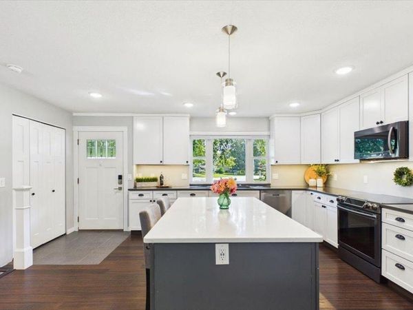 6479 Tomahawk Trail, Lino Lakes, MN 55014