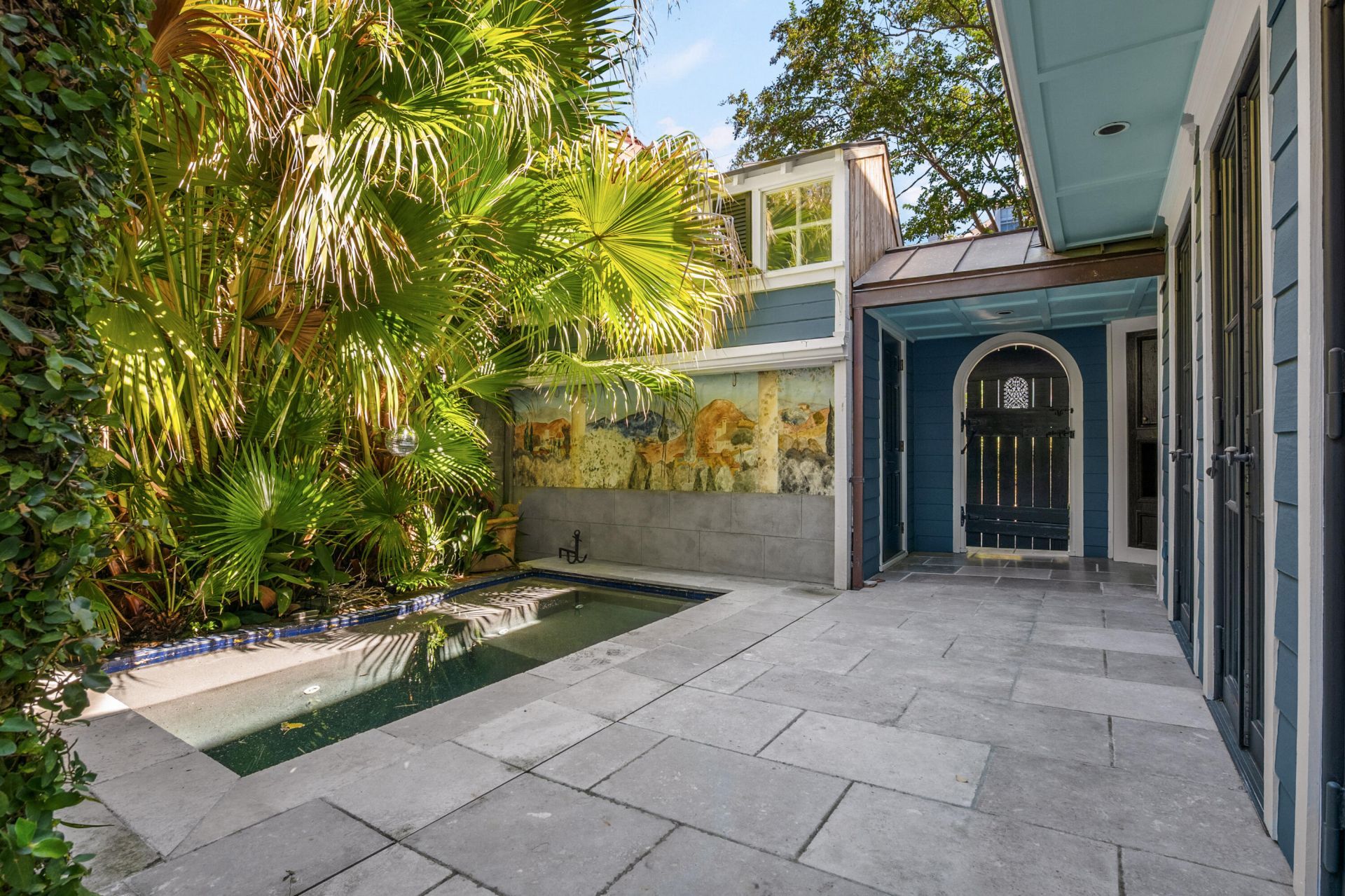 7 Greenhill Street Photo 6