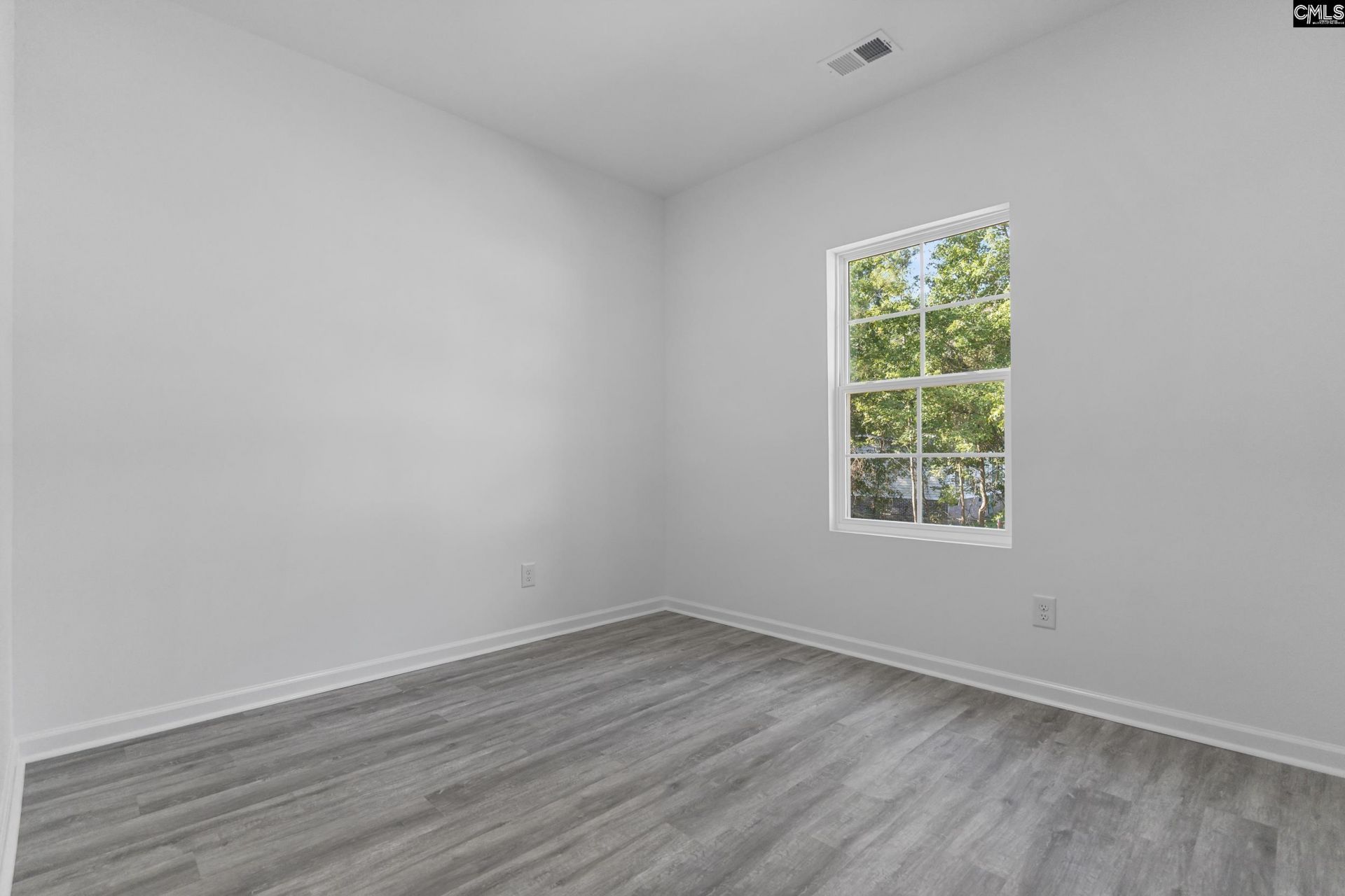 104 Kelsey Street Photo 17
