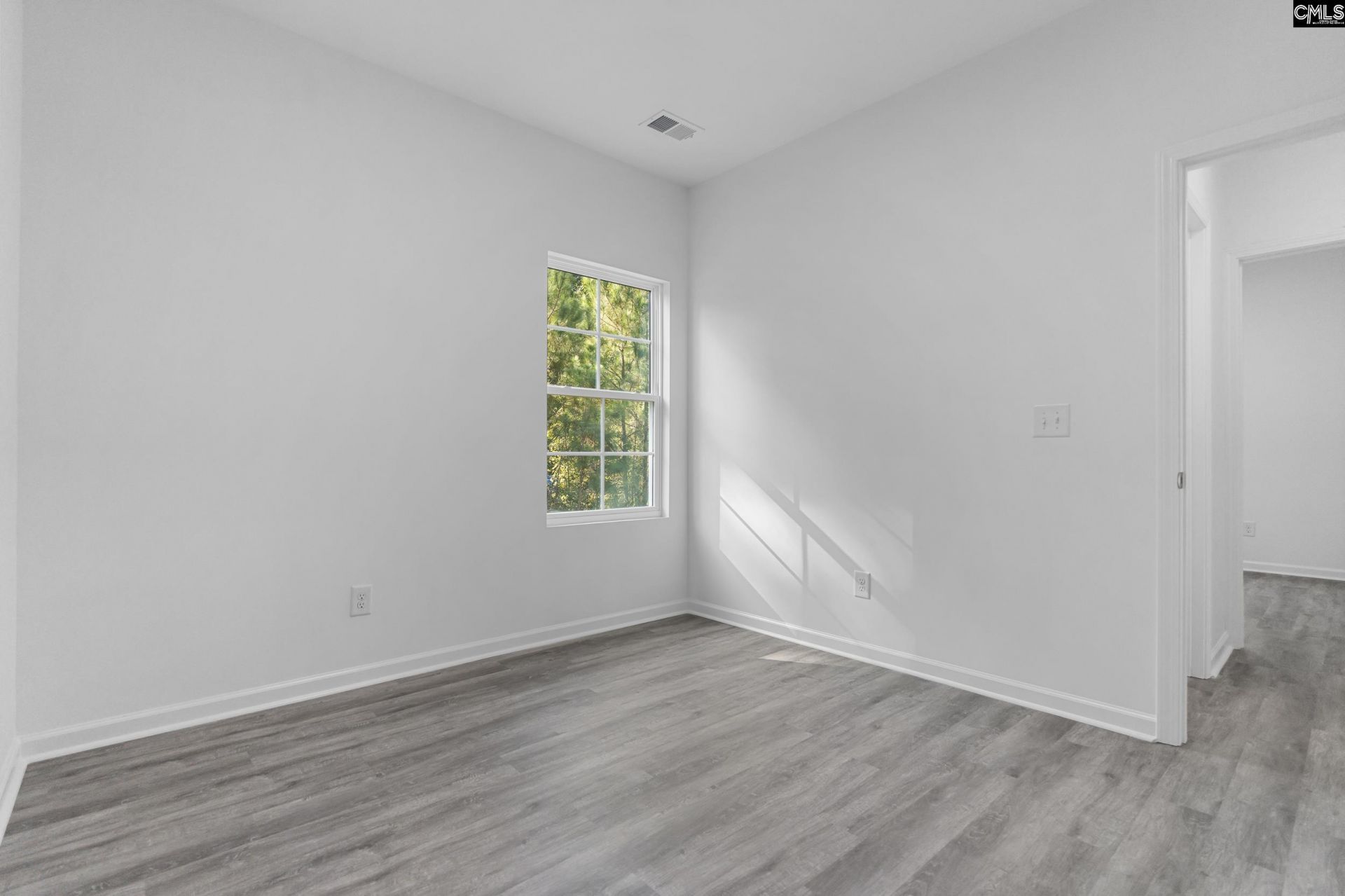 104 Kelsey Street Photo 18
