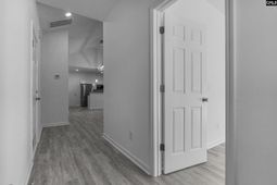 104 Kelsey Street photo 4