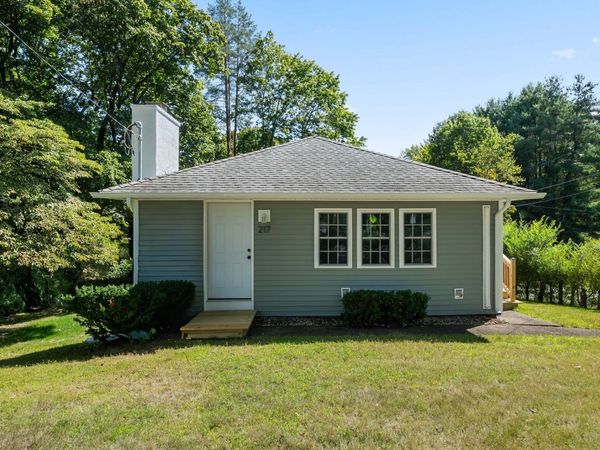 217 W Main Street, Northborough, MA 01532