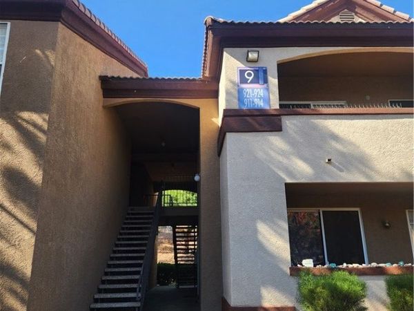 231 W Horizon Ridge Parkway, Unit 924, Henderson, NV 89012