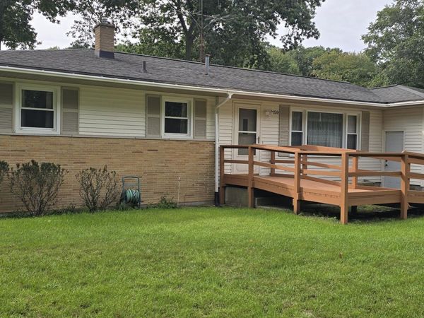2159 Seminole Road, Norton Shores, MI 49441
