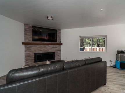 628 Kiowa Drive, South Lake Tahoe, CA 96150 Photo