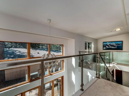 628 Kiowa Drive, South Lake Tahoe, CA 96150 Photo
