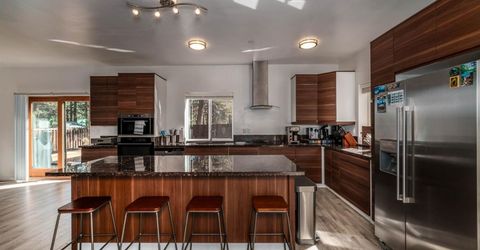 628 Kiowa Drive, South Lake Tahoe, CA 96150 Photo