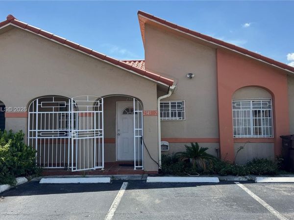 2345 W 69th St , Unit 2345-B, Hialeah, FL 33016