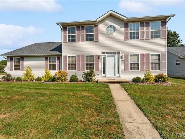 950 Whitechapel Drive, O'Fallon, IL 62269