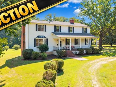 1426 Redfields Road, Appomattox, VA 24522