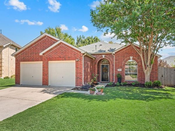 8404 Island Court, Fort Worth, TX 76137