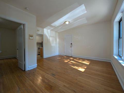 Main Photo