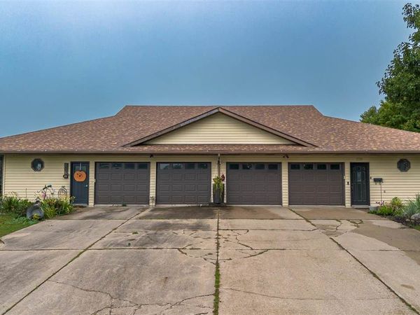605 Catherine, Radcliffe, IA 50230