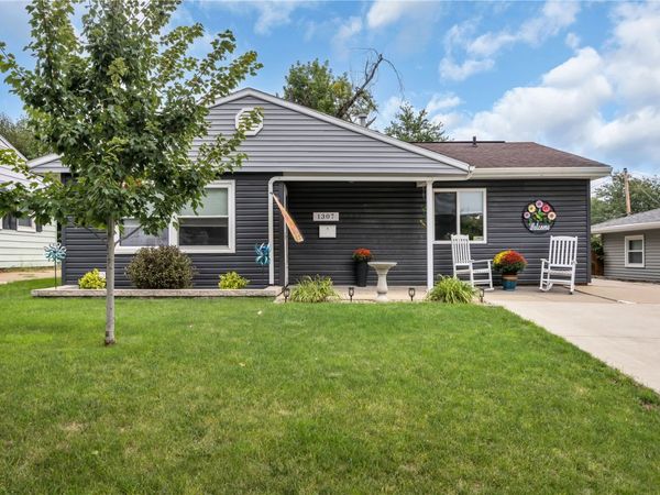 1307 18th SW, Cedar Rapids, IA 52404