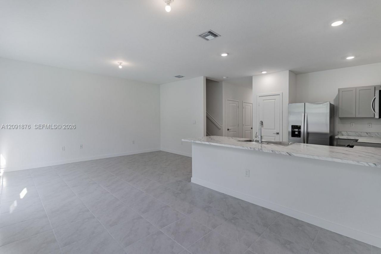 934 SE 19th St , Homestead, FL 33034 Photo