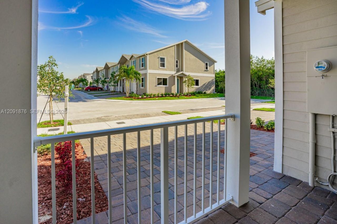 934 SE 19th St , Homestead, FL 33034 Photo