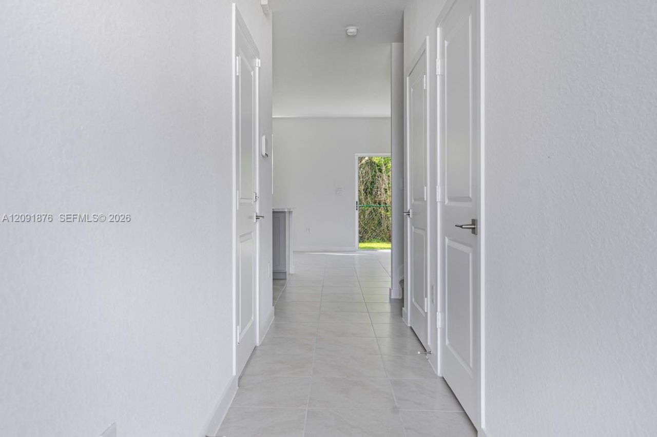 934 SE 19th St , Homestead, FL 33034 Photo