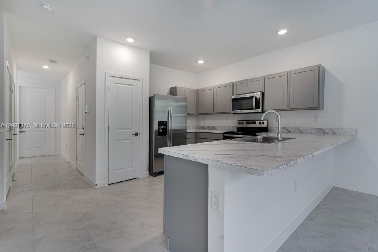 934 SE 19th St , Homestead, FL 33034 Photo