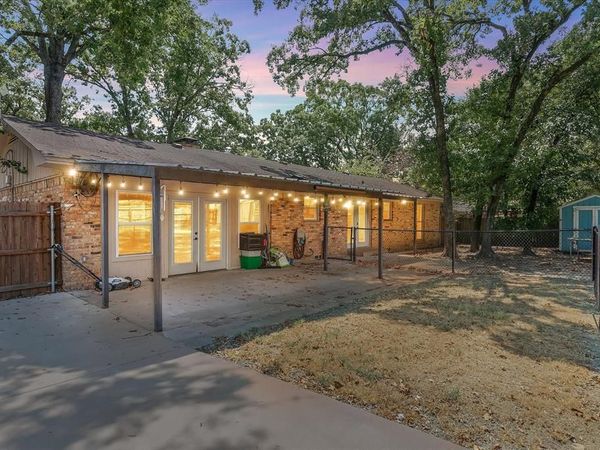 1415 Glenlain Dr, Grand Saline, TX 75140