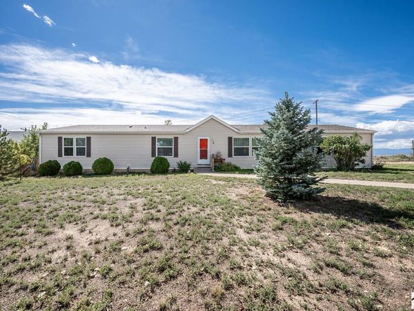 4 Norwich Circle, Pueblo, CO 81003