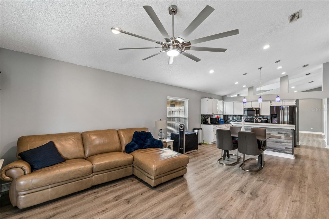 2450 Island Club Way, Orlando, FL 32822 Photo