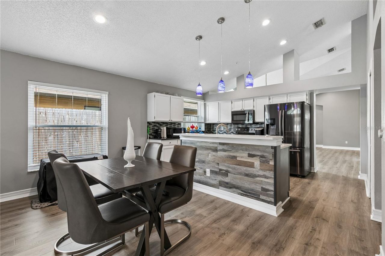 2450 Island Club Way, Orlando, FL 32822 Photo