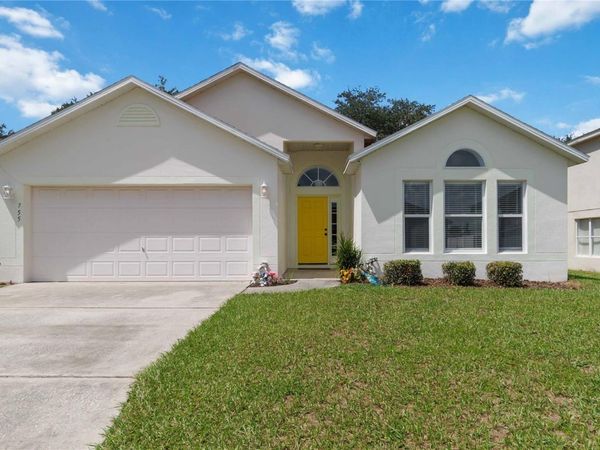 755 LOBELIA DRIVE , DAVENPORT, FL 33837
