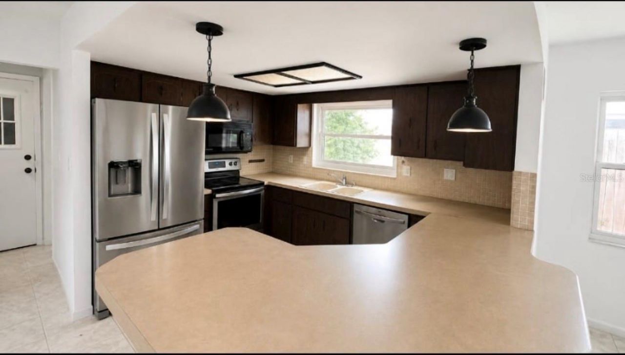 8345 Fox Hollow Drive, Port Richey, FL 34668 Photo
