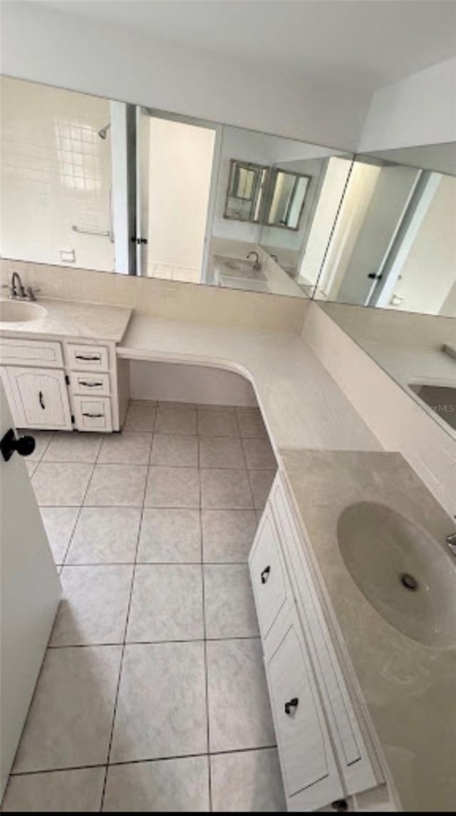 8345 Fox Hollow Drive, Port Richey, FL 34668 Photo