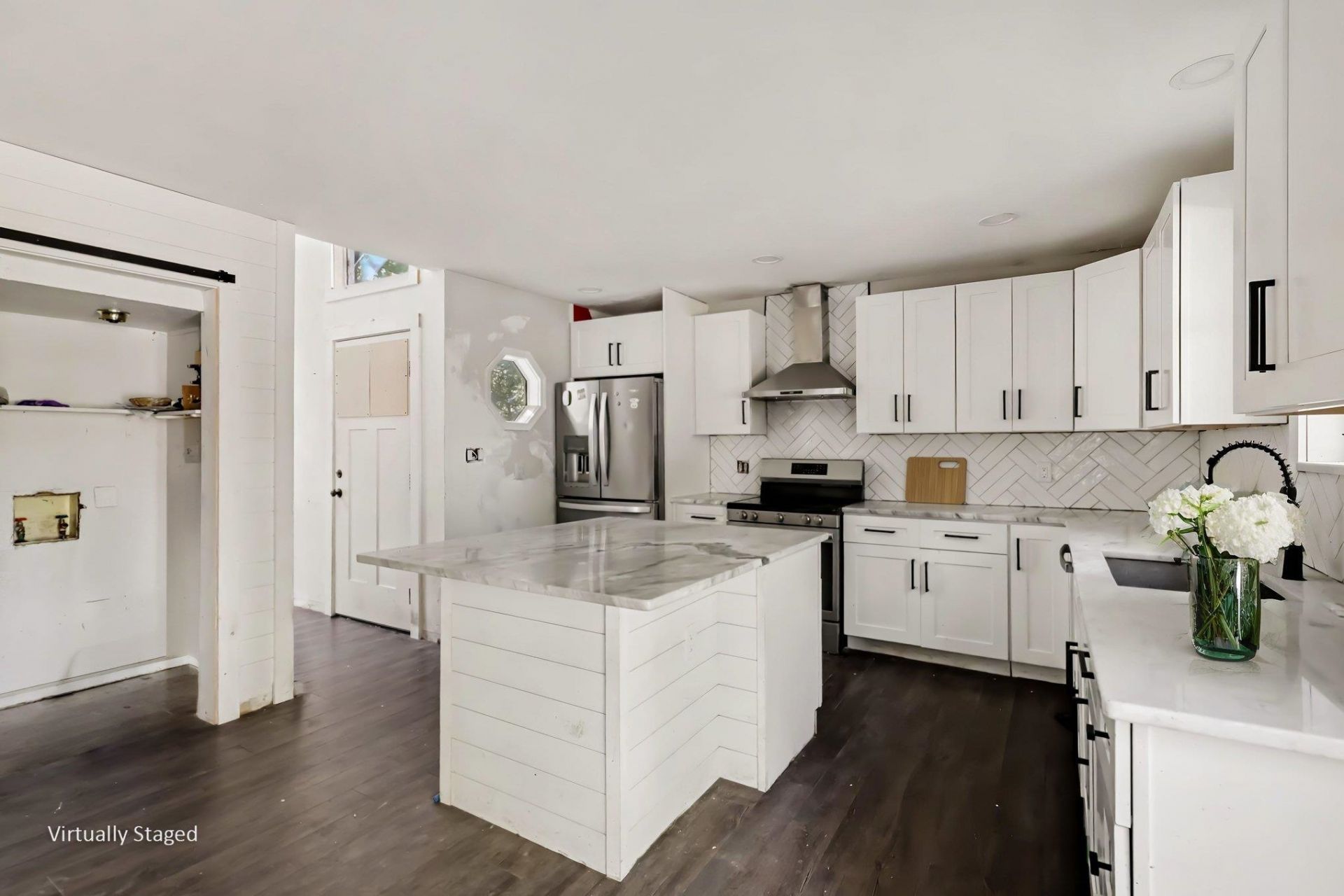3840 Limerick Rd. Photo 10