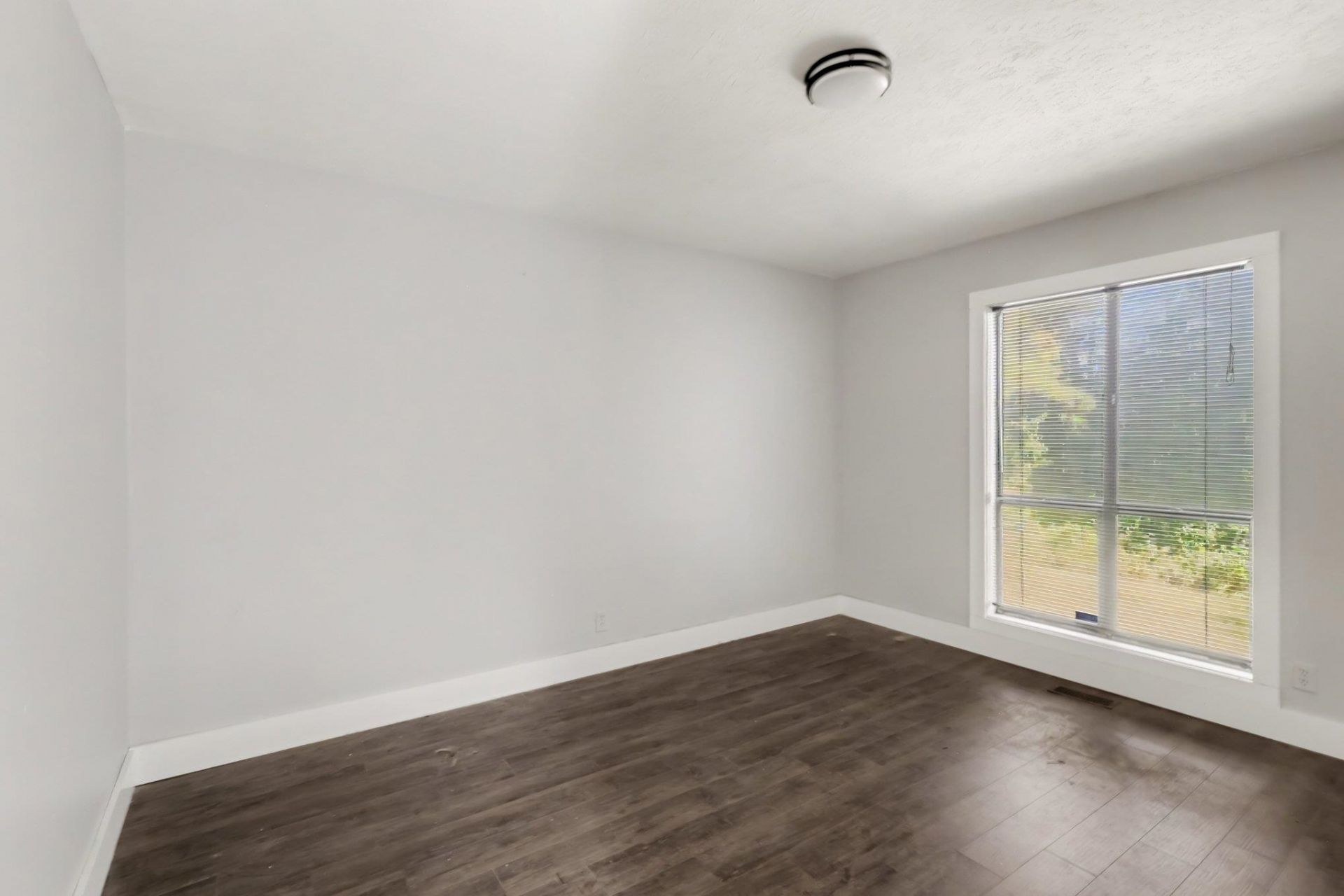 3840 Limerick Rd. Photo 16
