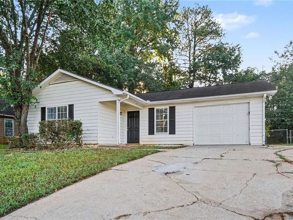 105 Rosebud Lane , Mcdonough, GA 30253