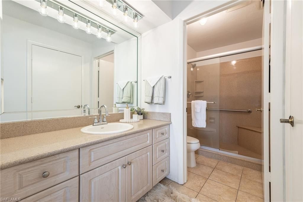 1781 Pebble Beach Dr, Unit 211, Fort Myers, FL 33907 Photo