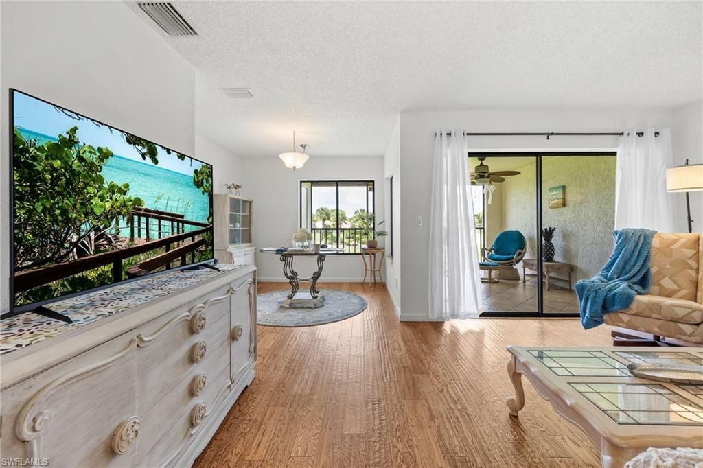1781 Pebble Beach Dr, Unit 211, Fort Myers, FL 33907 Photo