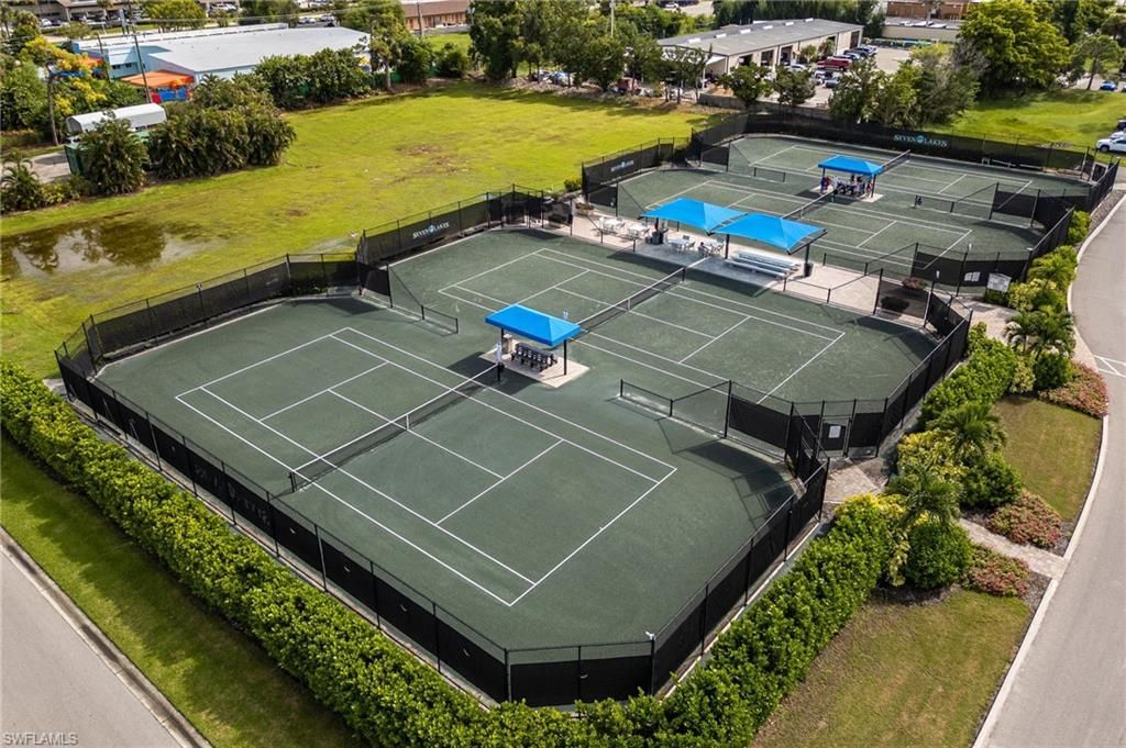1781 Pebble Beach Dr, Unit 211, Fort Myers, FL 33907 Photo