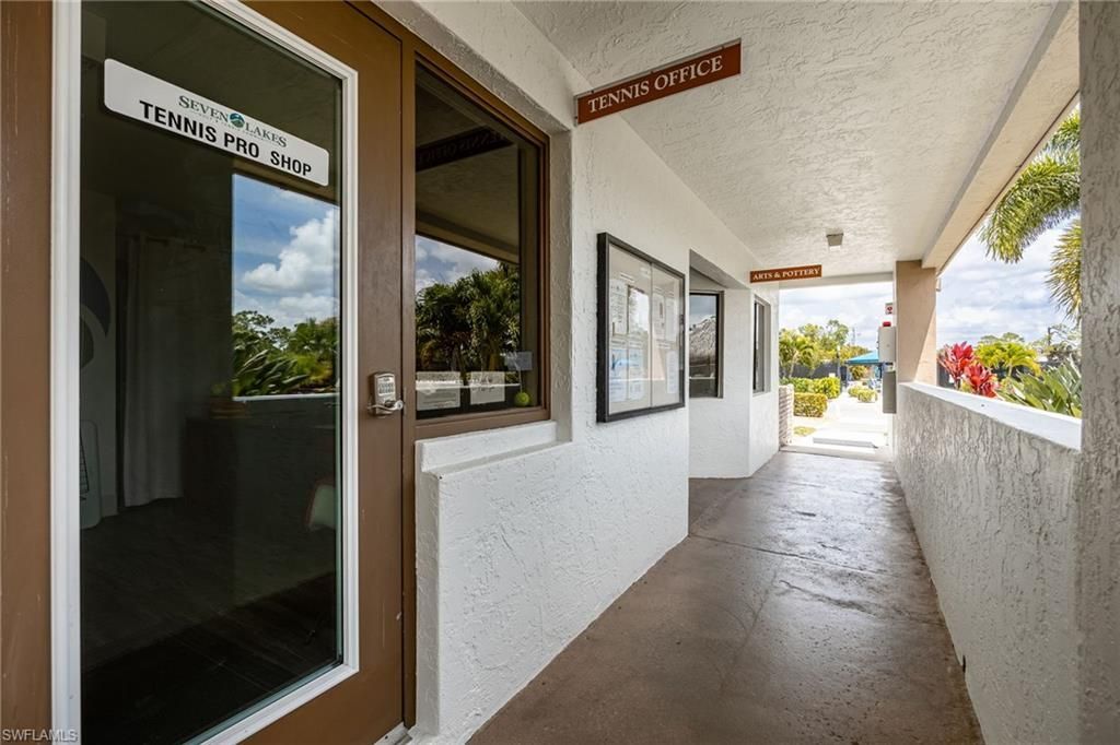 1781 Pebble Beach Dr, Unit 211, Fort Myers, FL 33907 Photo