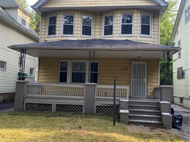 10325 Yale Avenue, Cleveland, OH 44108 Photo 1